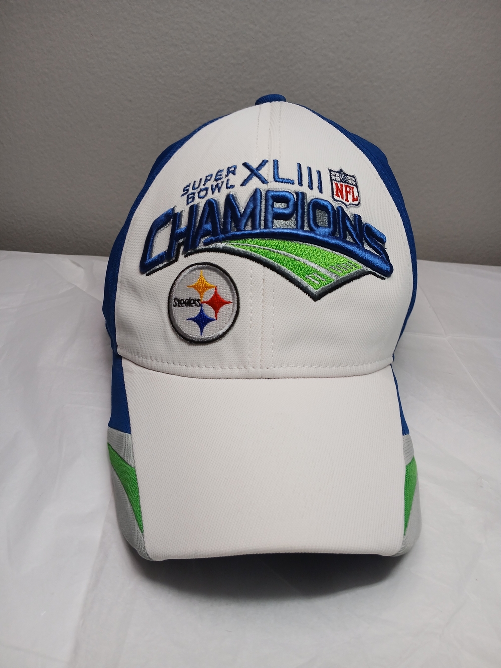Reebok NFL Pittsburgh Steelers Hat with Super Bowl Champions Logo NWOT OSFA